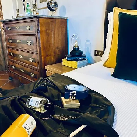 Апартаменты La Mandorla Apartments In Piazza Del Duomo *