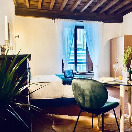 La Mandorla Apartments In Piazza Del Duomo Apartment