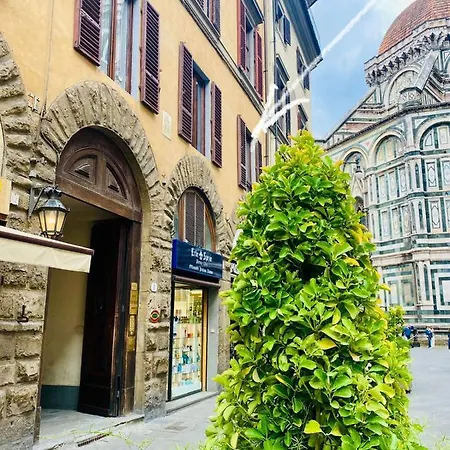 Apartment La Mandorla Apartments In Piazza Del Duomo